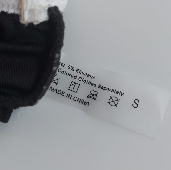 NWT Black and White Bikini Top - Picture 6 of 7